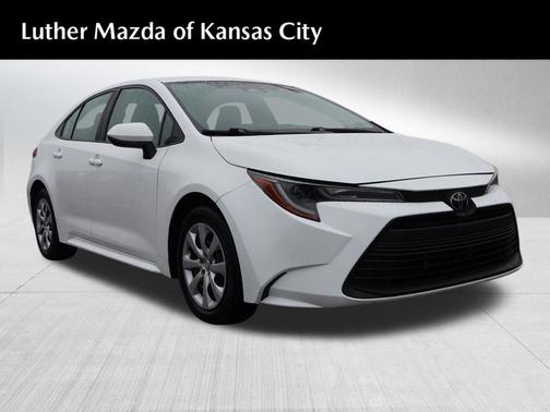 Ice Cap 2023 Toyota Corolla LE
