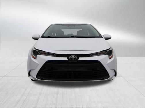 Ice Cap 2023 Toyota Corolla LE
