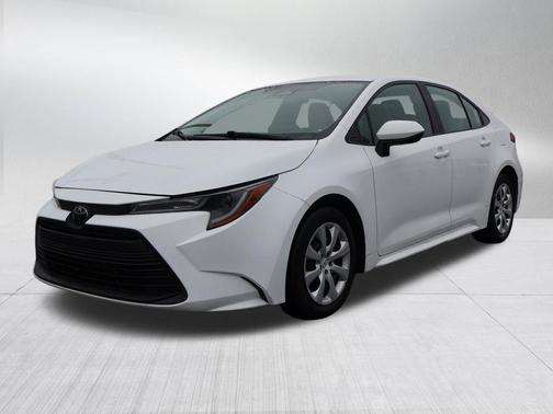 Ice Cap 2023 Toyota Corolla LE