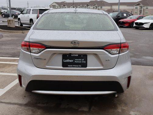 Classic Silver Metallic 2021 Toyota Corolla LE