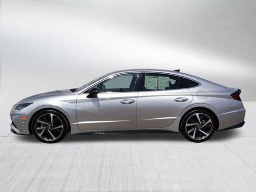 2022 Hyundai SONATA SEL Plus