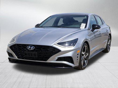 2022 Hyundai SONATA SEL Plus