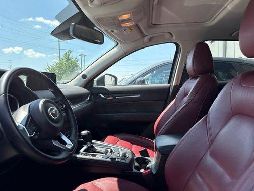 2023 Mazda CX-5 Carbon Edition