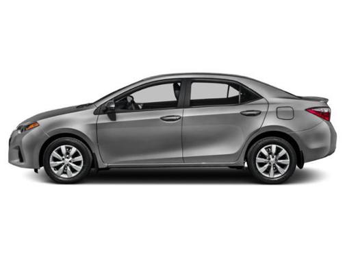 Super White 2015 Toyota Corolla S Plus