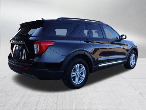 Agate Black Metallic 2020 Ford Explorer XLT