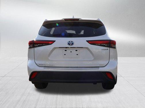 2020 Toyota Highlander Hybrid XLE