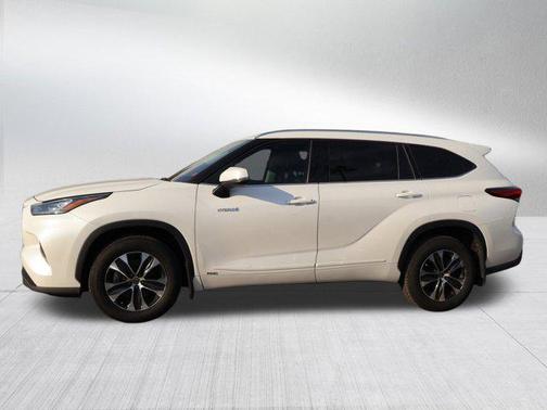 2020 Toyota Highlander Hybrid XLE