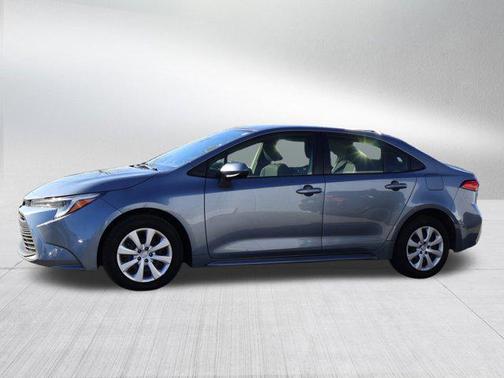 2023 Toyota Corolla Hybrid XLE