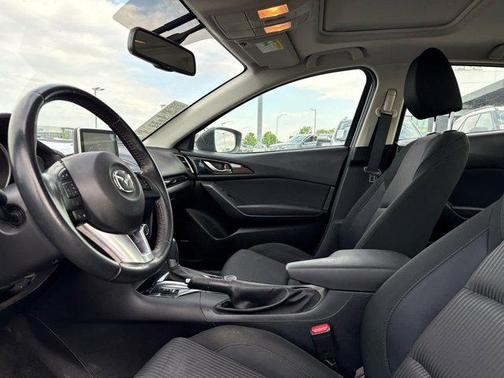 2016 Mazda Mazda3 i Touring