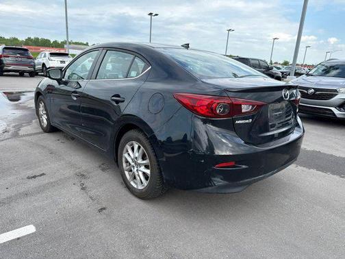 2016 Mazda Mazda3 i Touring