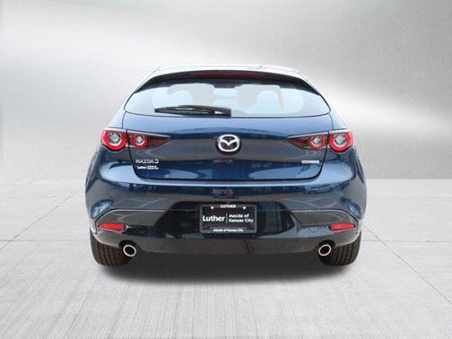 2025 Mazda Mazda3 FWD w/Preferred Package