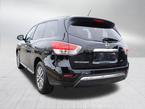 2014 Nissan Pathfinder S