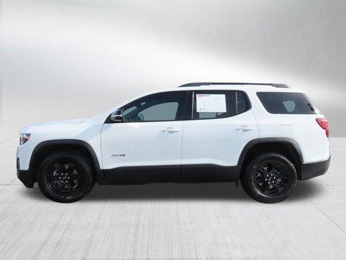 2023 GMC Acadia AWD AT4