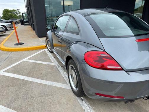 2012 Volkswagen Beetle 2.5L