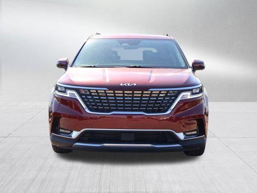 2022 Kia Carnival SX