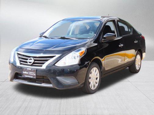 2019 Nissan Versa 1.6 SV