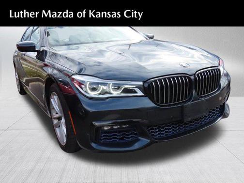 2017 BMW 750 i xDrive