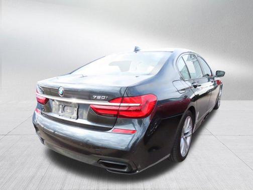 2017 BMW 750 i xDrive