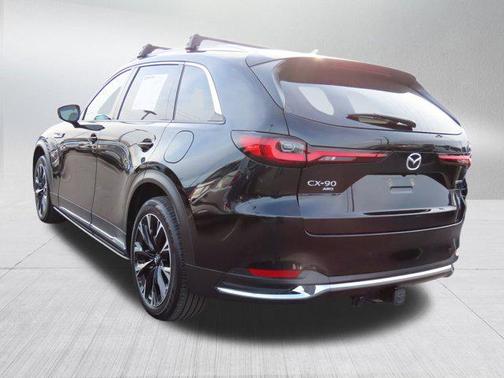 2025 Mazda CX-90 PHEV Premium Plus