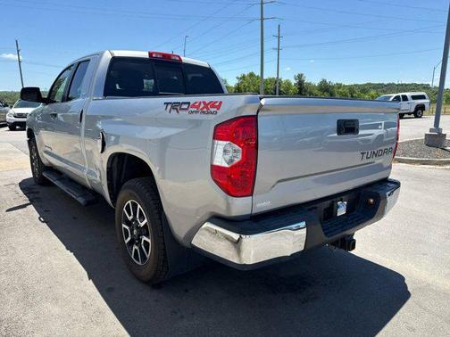 2018 Toyota Tundra SR5