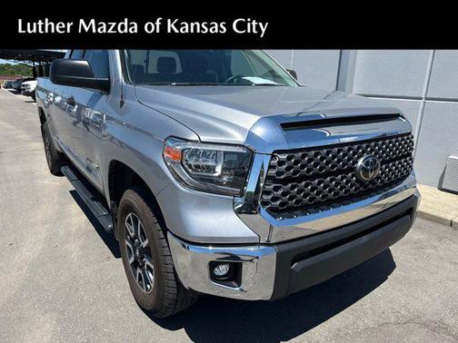 2018 Toyota Tundra SR5