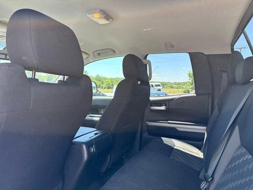 2018 Toyota Tundra SR5