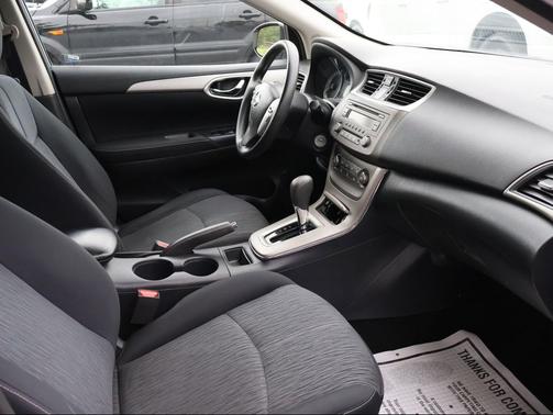 Gray 2014 Nissan Sentra SV