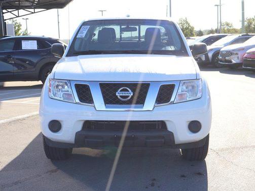 2017 Nissan Frontier SV