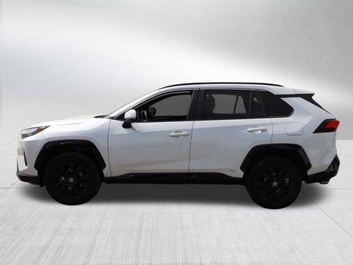 2024 Toyota RAV4 Hybrid SE