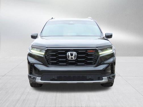2023 Honda Pilot AWD TrailSport