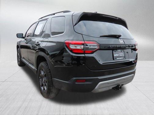 2023 Honda Pilot AWD TrailSport