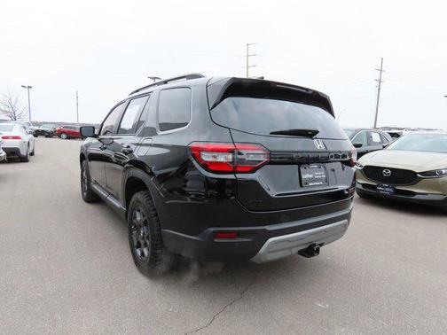 2023 Honda Pilot AWD TrailSport