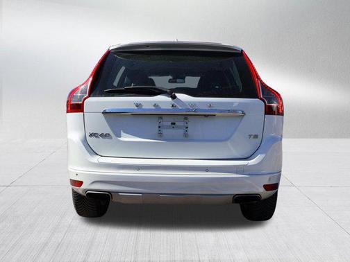 2016 Volvo XC60 T5 Drive-E