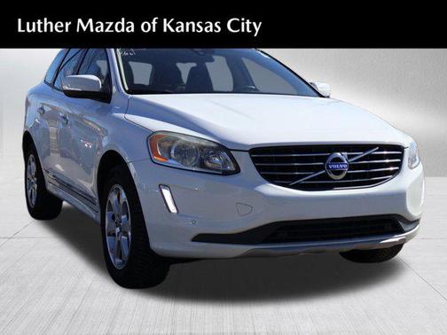 2016 Volvo XC60 T5 Drive-E