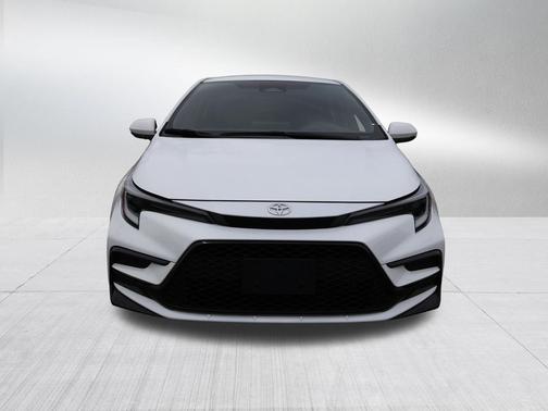 Ice Cap 2025 Toyota Corolla SE