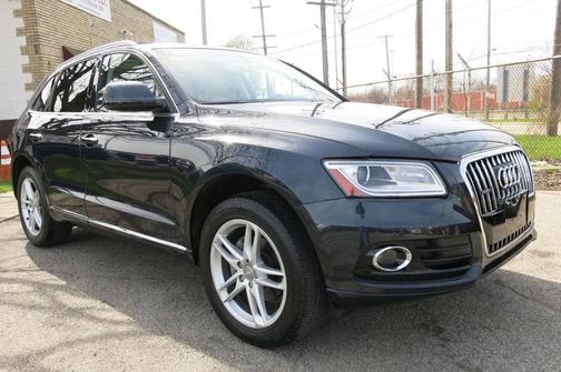 Moonlight Blue Metallic 2017 Audi Q5 2.0 TFSI Premium Plus