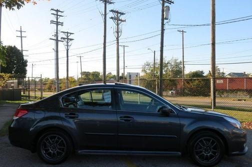 2013 Subaru Legacy Limited
