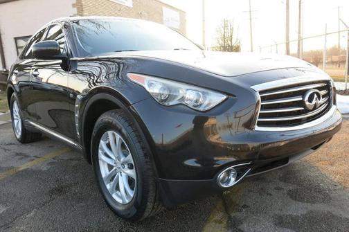 2016 INFINITI QX70 Base