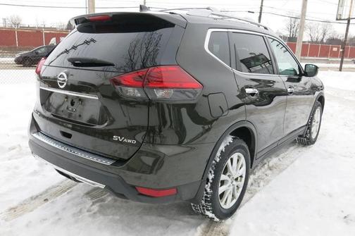 2017 Nissan Rogue SV