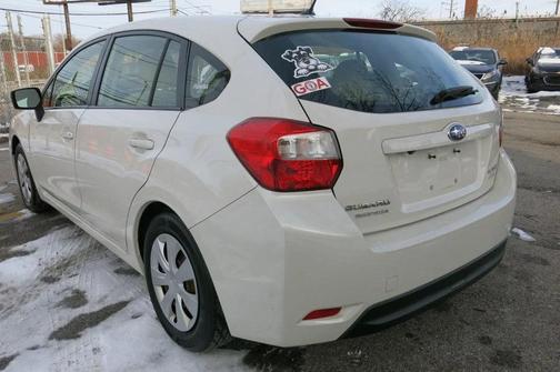 2016 Subaru Impreza 2.0i