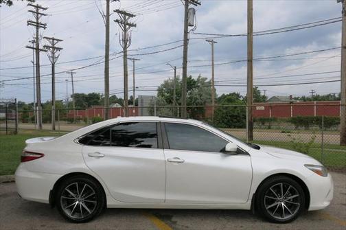 2015 Toyota Camry XSE