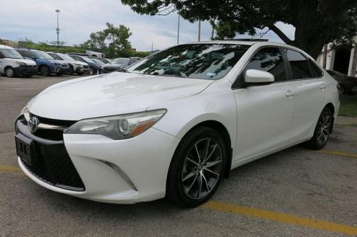 2015 Toyota Camry XSE