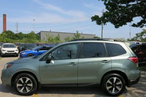 Jasmine Green Metallic 2018 Subaru Forester 2.5i Premium
