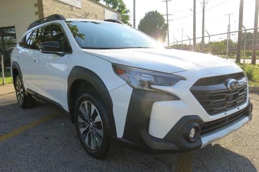 Crystal White Pearl 2024 Subaru Outback Limited