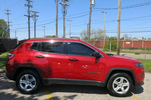 Red Hot Pearlcoat 2024 Jeep Compass Sport