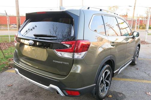 2022 Subaru Forester Touring