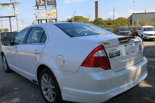 2010 Ford Fusion SEL