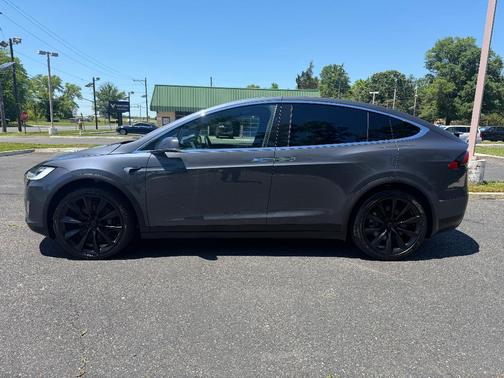 Midnight Silver Metallic 2019 Tesla Model X 75D