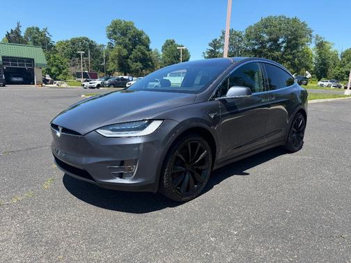 Midnight Silver Metallic 2019 Tesla Model X 75D