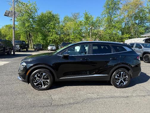 Ebony Black 2023 Kia Sportage EX